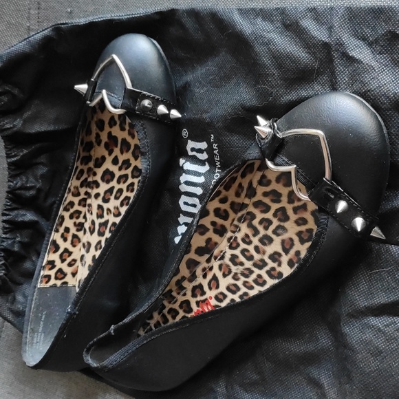 Demonia star 21 flats - Picture 2 of 3